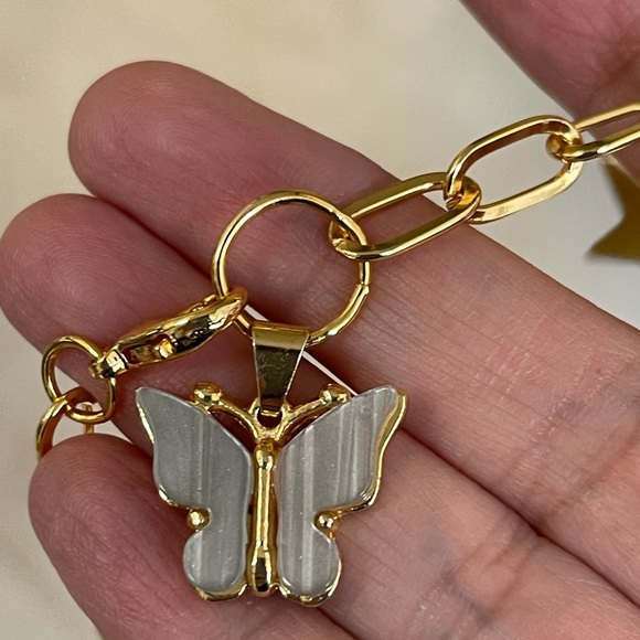 Taupe crystal butterfly & star charm paperclip gold tone necklace - Picture 3 of 8